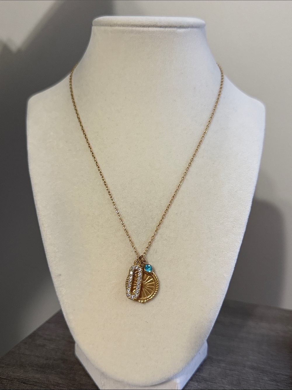 Gold plated stainless steel necklace with charms